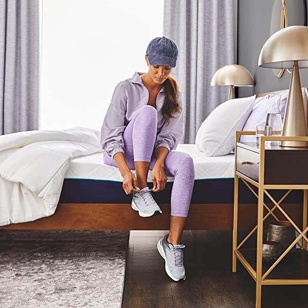 Sleep Innovations Hudson Hybrid Cooling Memory Foam Innerspring Mattress, 12 Inches, Queen Blue and White Queen 12 Inch Hybrid Mattress