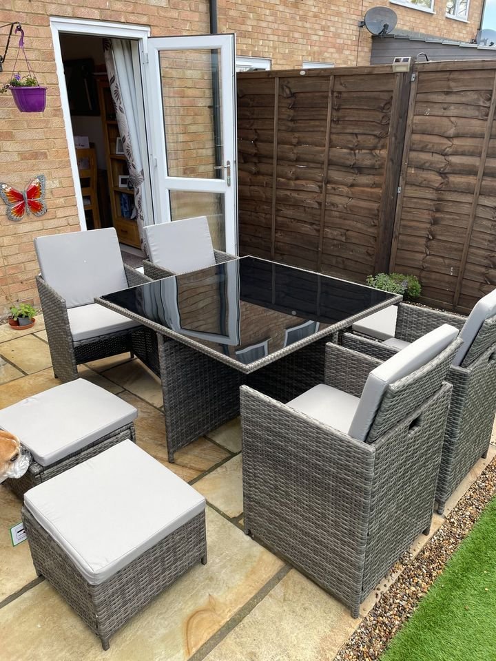 RayGar Deluxe 9 Piece 8 Seater Rattan Cube Dining Table Garden Furniture Patio Set (GreyGrey).