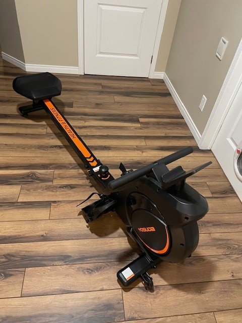 YOSUDA ​​Magnetic Rowing Machine - 350 lb Weight Capacity with LCD Display, Tablet Holder and Comfort Seat