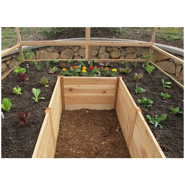 7,5 'X 8' GARTENBEET MIT HOLZRAHMEN ZU VERKAUFEN