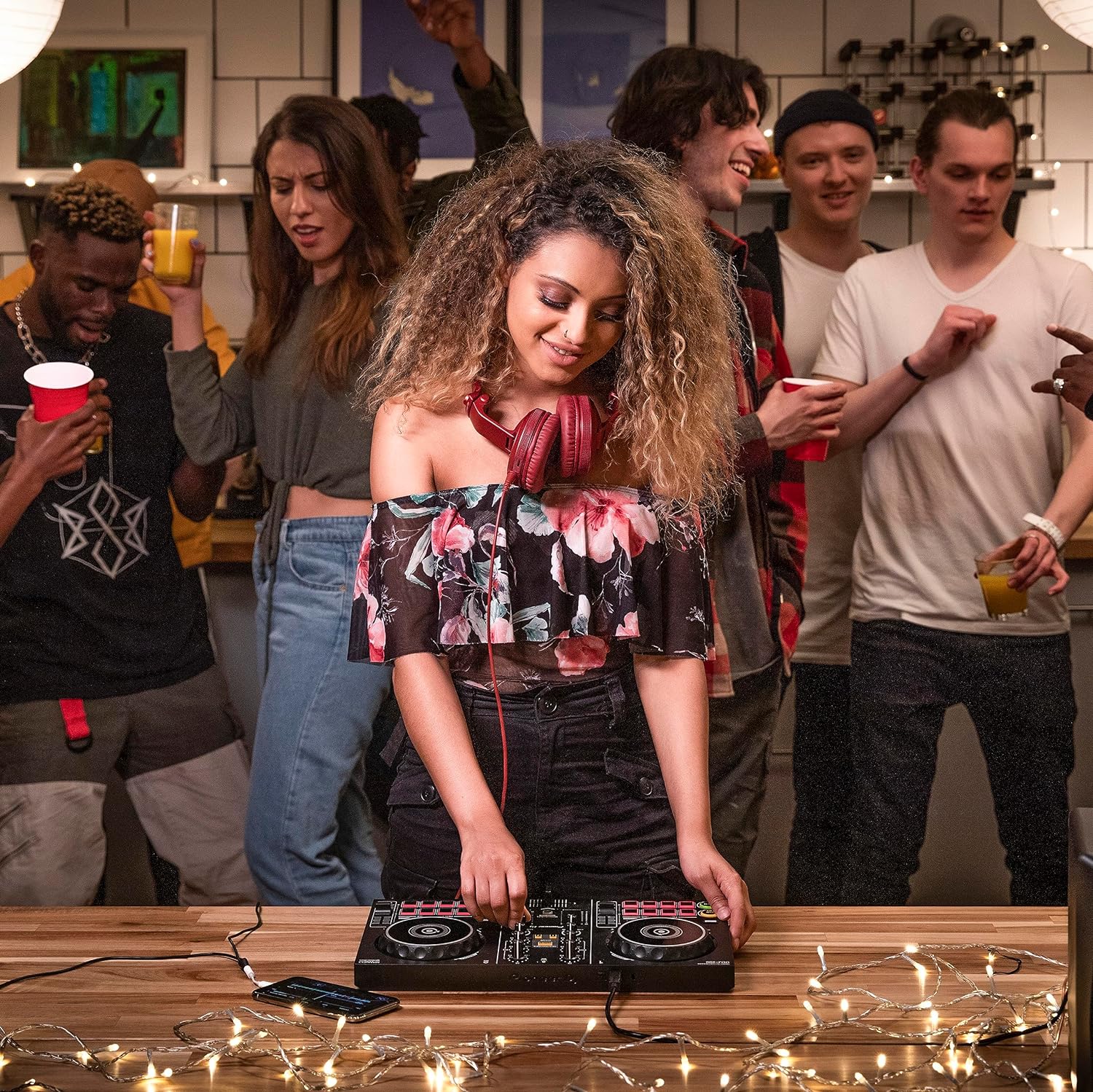 Pioneer DDJ-200 - Bluetooth entry-level controller for DJ usable with smartphone, Black