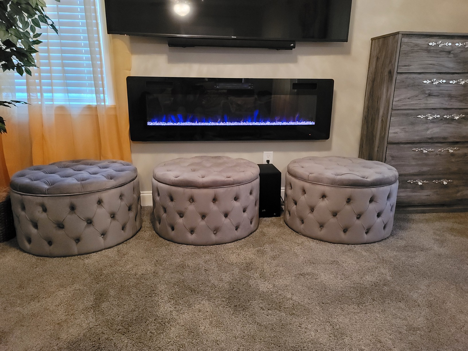 【Furniture】Homebeez Round Velvet Storage Ottoman, Button Tufted Footrest Stool Coffee Table