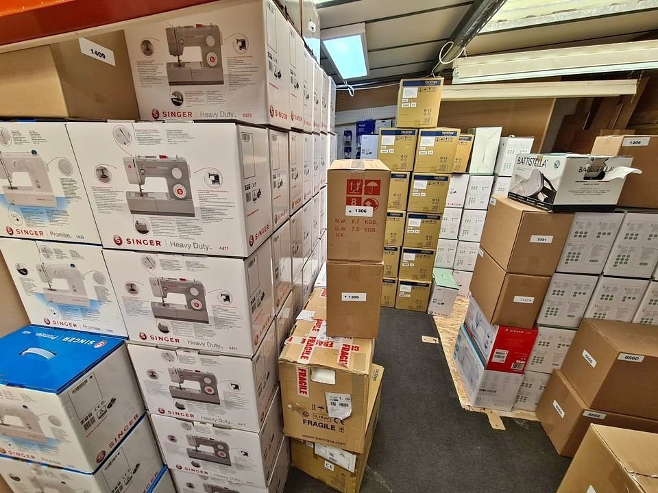 Brother sewing machine AE1700