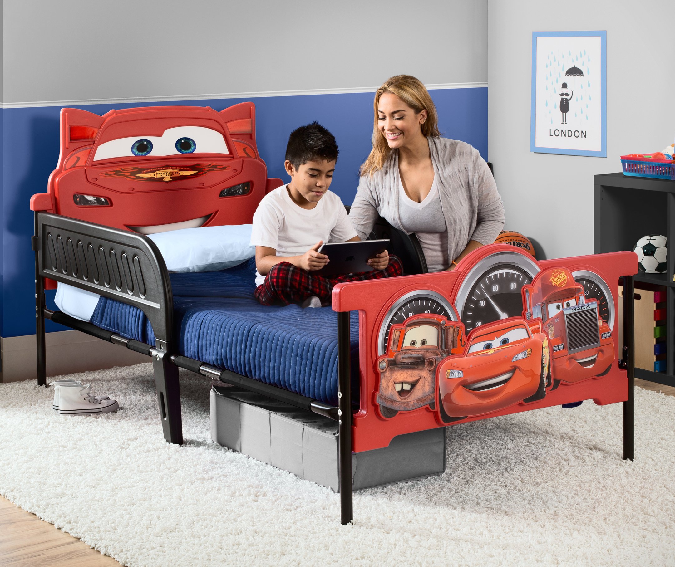 【Furniture】Marvel Spider-Man Plastic 3D-Footboard Twin Bed by Delta Children