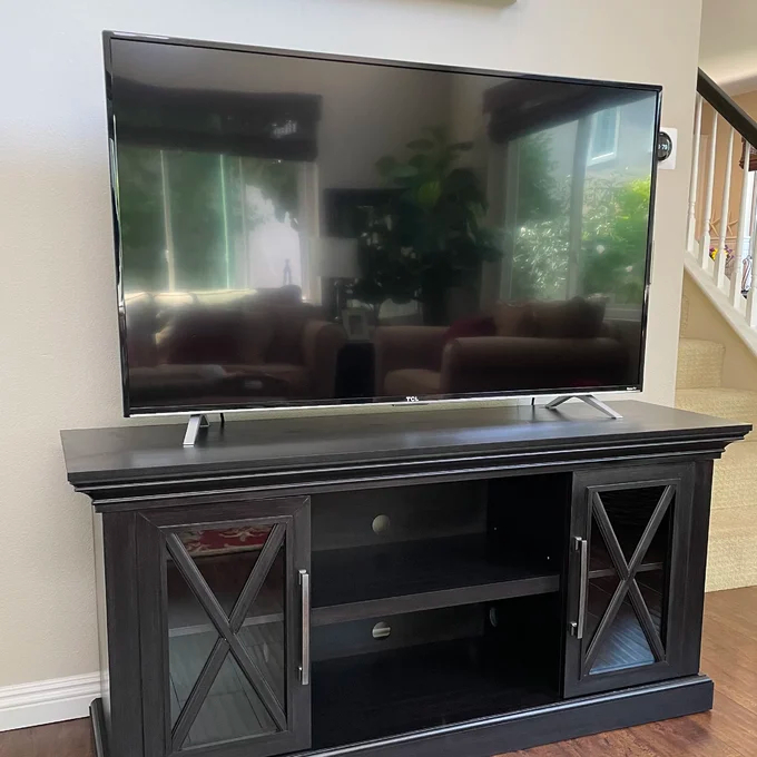 【Furniture】TV Stand for TVs up to 65